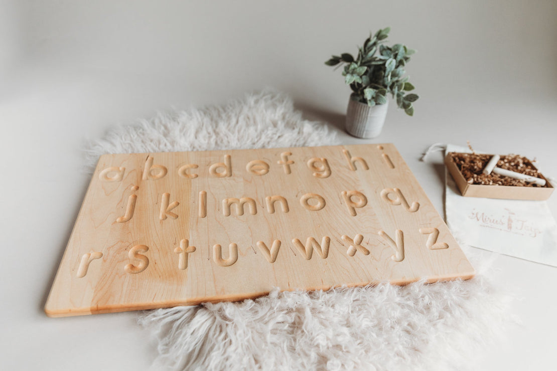 SECONDS/IMPERFECT Alphabet tracing board with guided arrows, Regular print font,