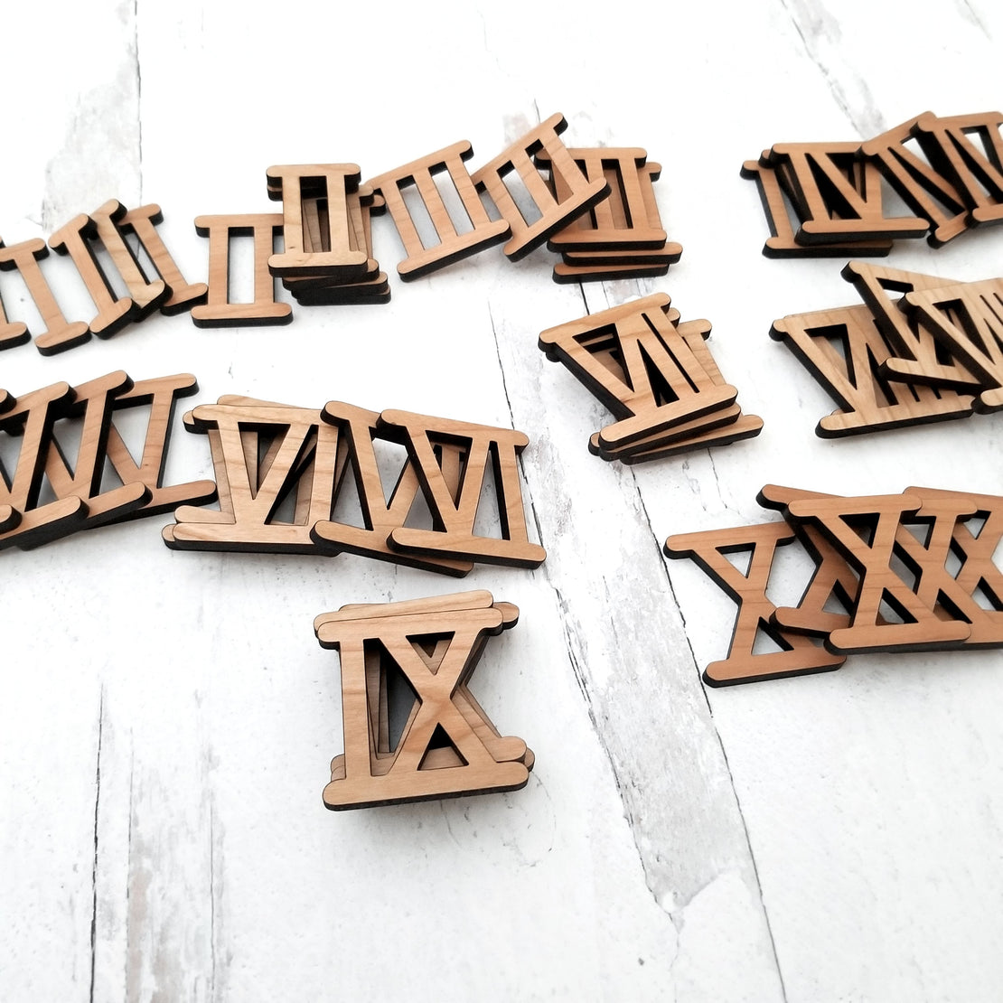 Roman numeral - Wooden moveable numbers