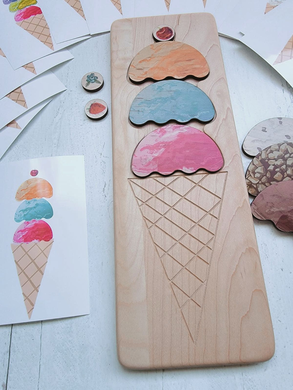 Pattern recognition work - Ice cream scoop puzzle - Montessori sensorial