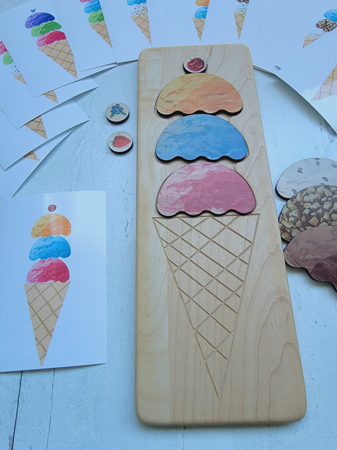 Pattern recognition work - Ice cream scoop puzzle - Montessori sensorial
