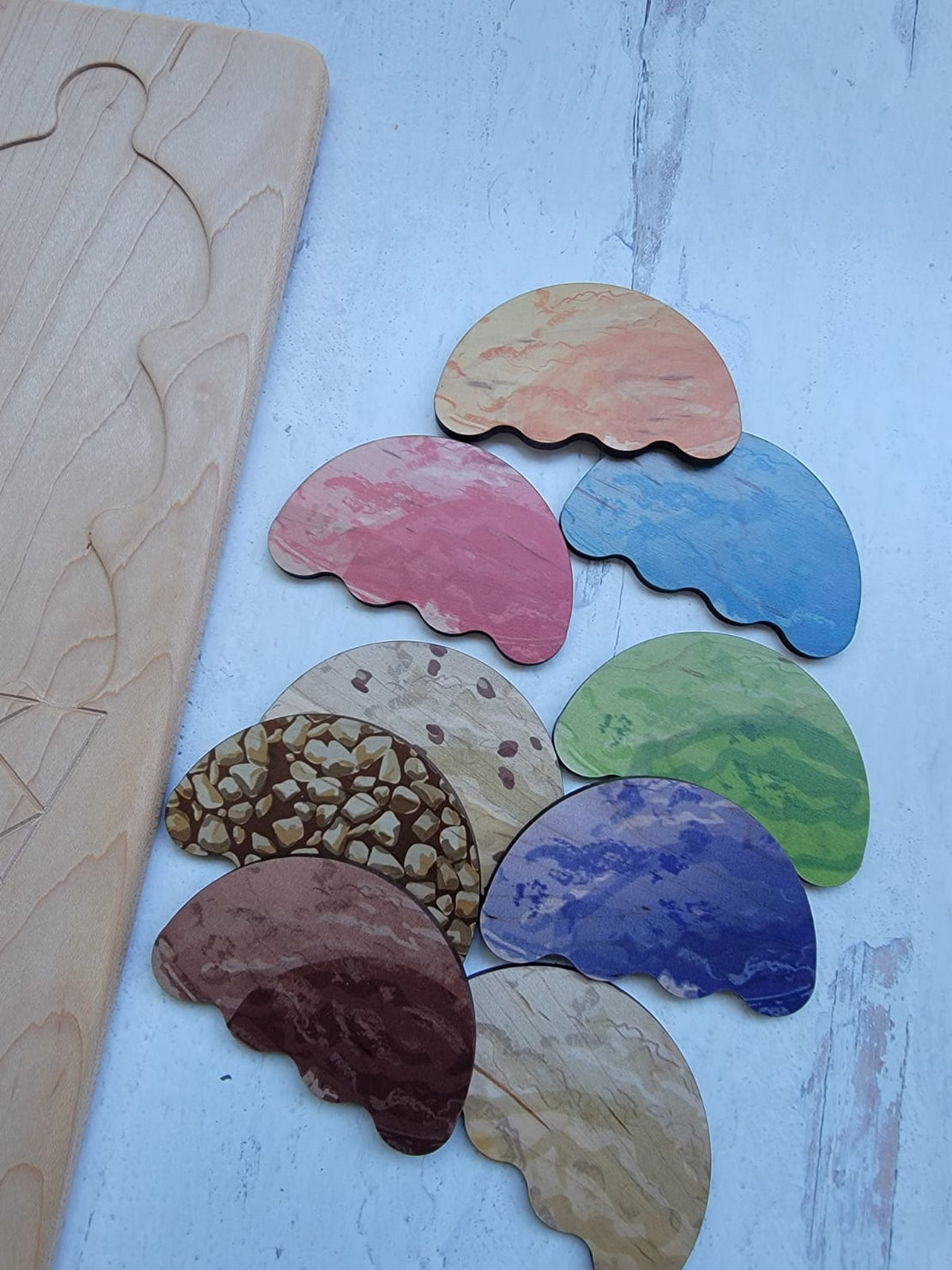Pattern recognition work - Ice cream scoop puzzle - Montessori sensorial