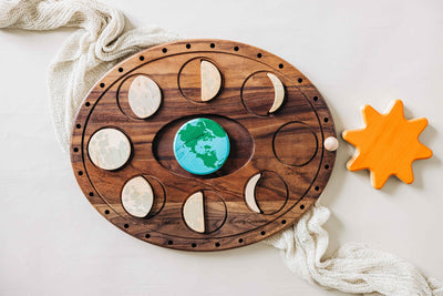Moon phases puzzle - Moon Calendar - Moon phase