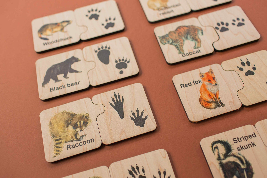 Animal tracks puzzle - wooden puzzle - montessori - waldorf - stocking stuffer - gift for nature lover - gift for kids
