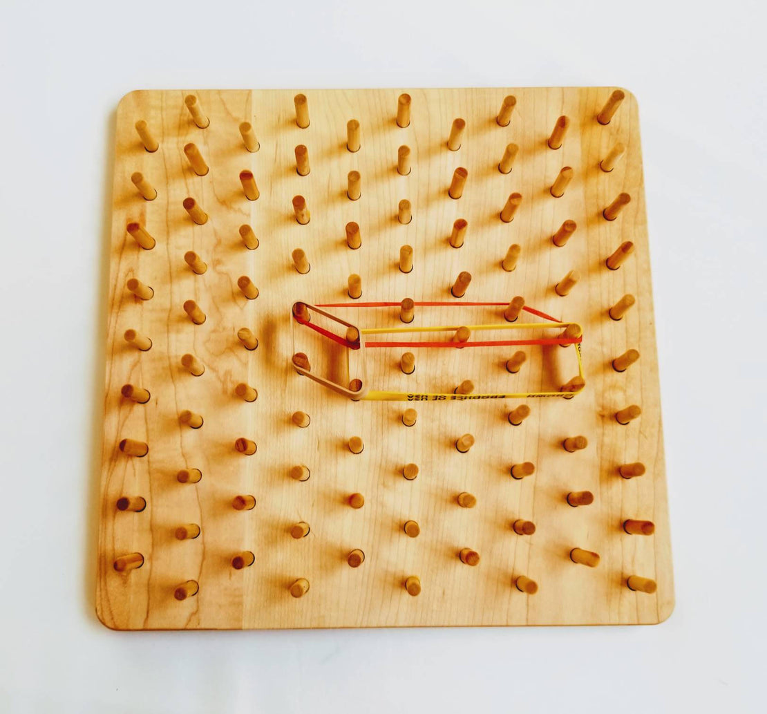 Wooden Geoboard - wood Geo board - pegboard - math manipulative - Montessori toy - Waldorf toy - wooden toys - toddler gift - gift for kids
