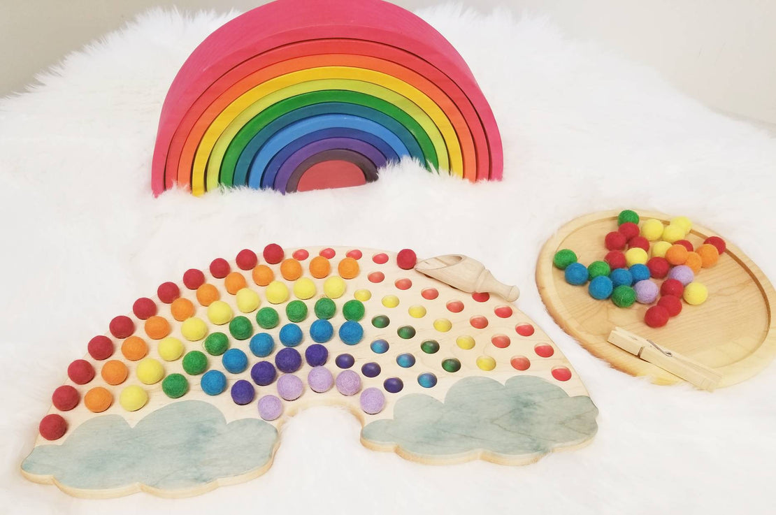 Color sorting toy - rainbow colors - color matching game - wooden rainbow - sorting tray - Montessori classroom
